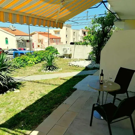 Gojak Apartment *